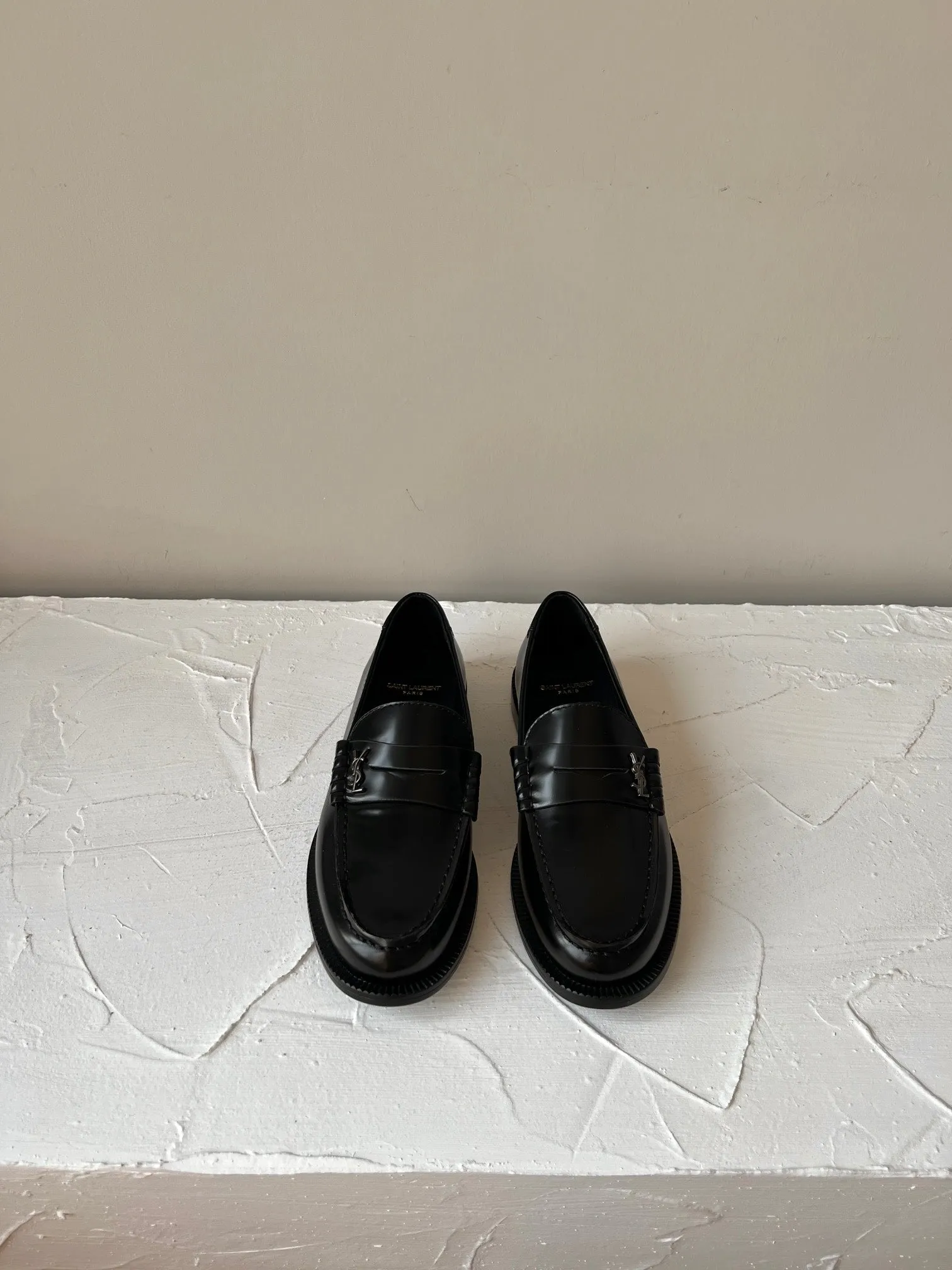 SL Saint Laurent LE High-quality BLACK CALFSKIN Same-day shipping LOAFER