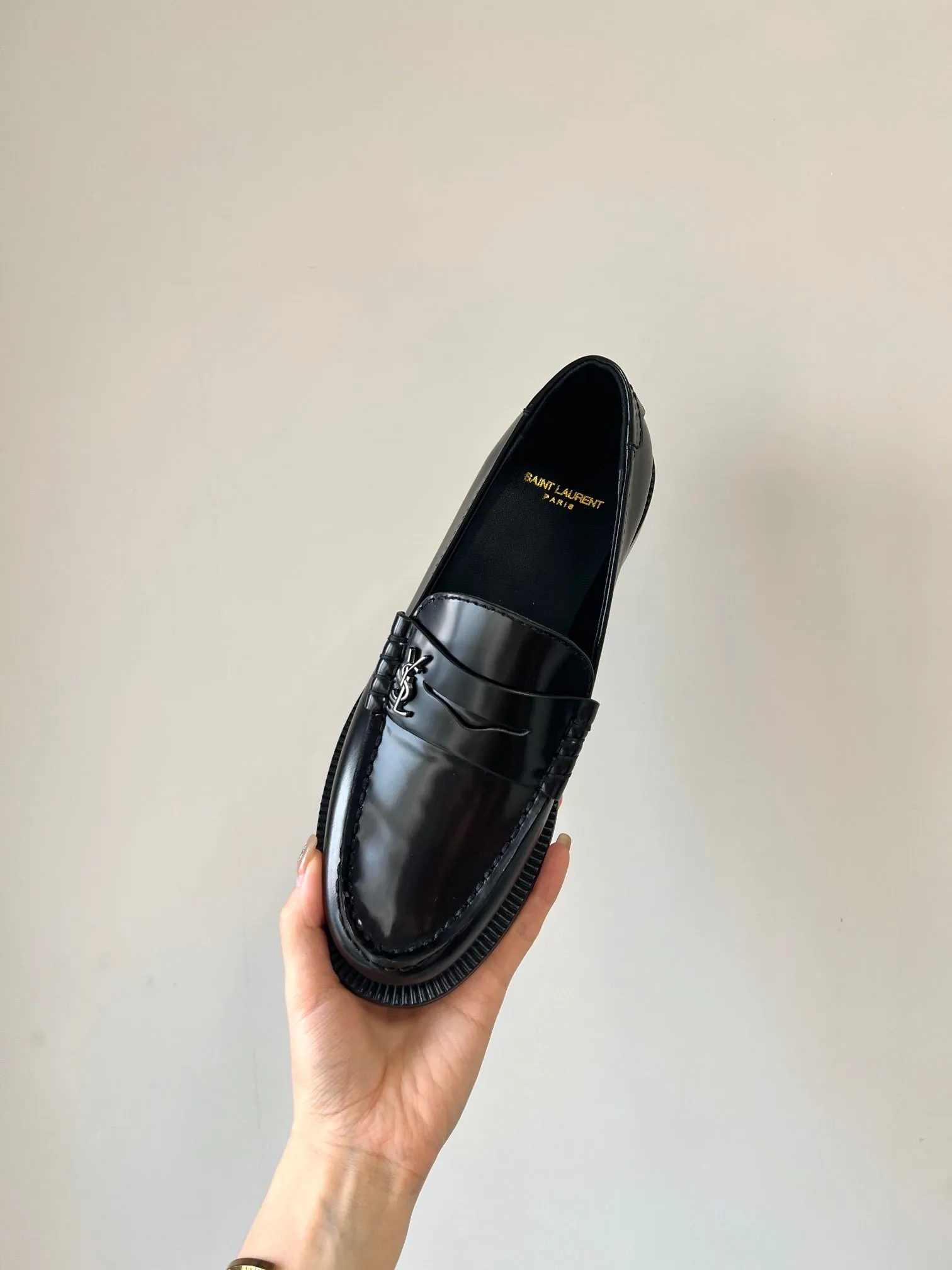 SL Saint Laurent LE High-quality BLACK CALFSKIN Same-day shipping LOAFER
