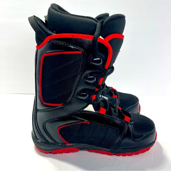 Snowboarding Boots Millennium Three M3 Youth Size 5 Black Red