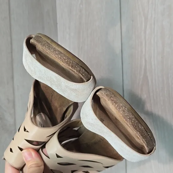Sofft Women Gila Mule Leather Ankle Zip Back Wedge Sandals shoes sz 11M
