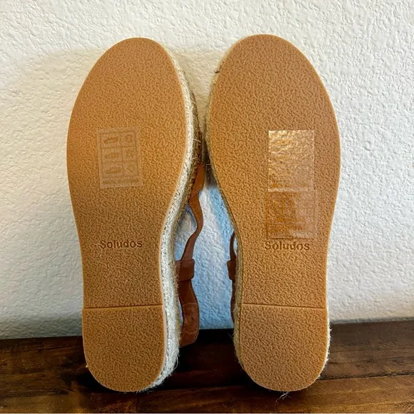 Soludos Sanibel Suede Espadrille Fisherman Sandals in Sahara Pink. Size 6.5.