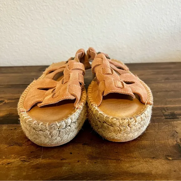 Soludos Sanibel Suede Espadrille Fisherman Sandals in Sahara Pink. Size 6.5.