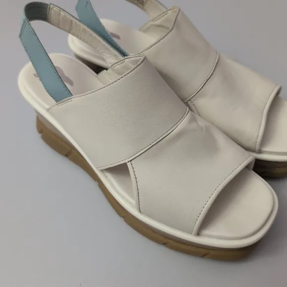 Soreil Platform Sandals with Blue Strap Platform Size 11