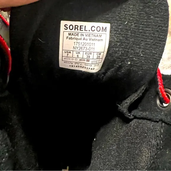 Sorel  Boots Youth Cheyanne II Lace Black/Mountain Red NY2673-011 US Size 7