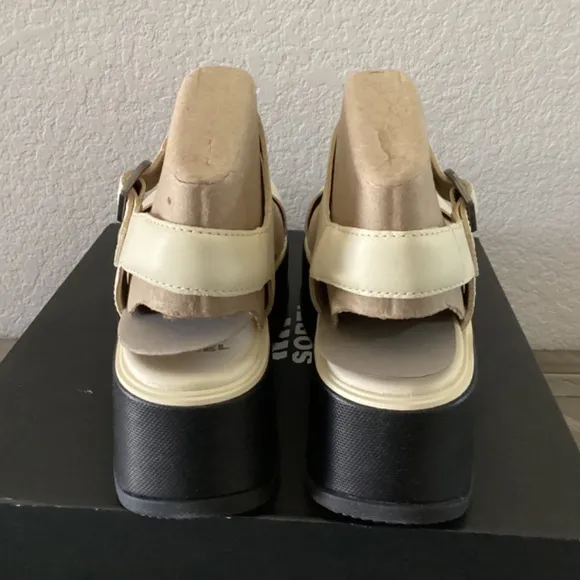 Sorel Dayspring Ankle-Strap Platform Sandals, size 8