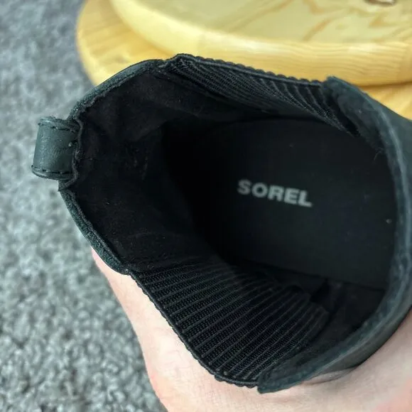 Sorel Joan of Arctic II Hidden Wedge Boots Womens Size 9.5 Green Leather Ankle