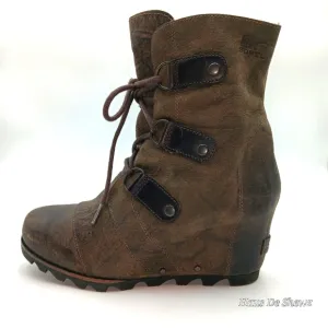 Sorel Joan of Arctic Wedge Midi Boot size9