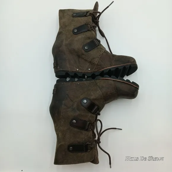 Sorel Joan of Arctic Wedge Midi Boot size9