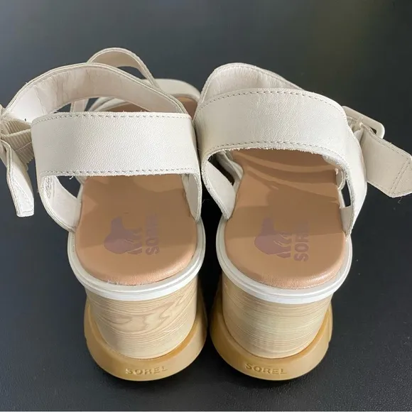 Sorel Joanie lll Platform Wedge Sandals 90s Neutral Off White Leather Chunky