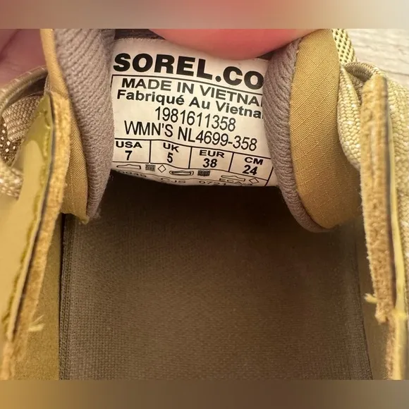 Sorel Kinetic RNEGD Float Shoes Olive Mauve Sporty Comfy Stylish Size 7
