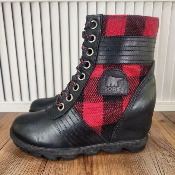 Sorel Lexie Wedge Womens Sz 7 Black Leather Red Buffalo Plaid Ankle Bootie Boots