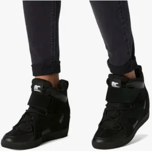 Sorel Out 'N About Sport Wedge Boots size 9