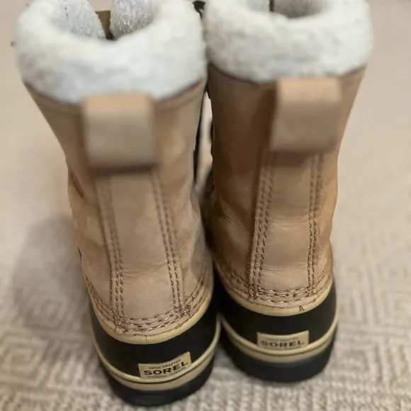 Sorel ❄️ youth caribou USA size 3 boots