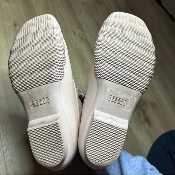 Sperry pale pink rubber duck boots size 9