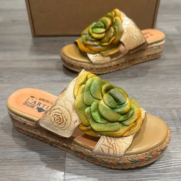 Spring Step L’Artiste Balharbour Platform Leather Flower Sandals