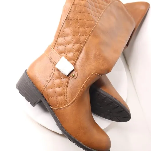ST JOHNS BAY NWT WOMENS DEXMORE boots  SJB  SIZE 9.5 M