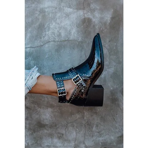 Steve Madden Andy Croc Embossed Studded Buckle Ankle Boots Black Size 8