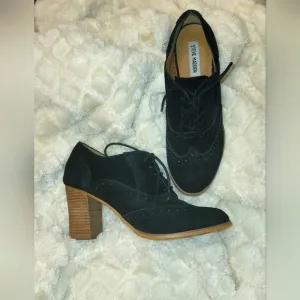 𝅺steve Madden Oxford Suede Shoes