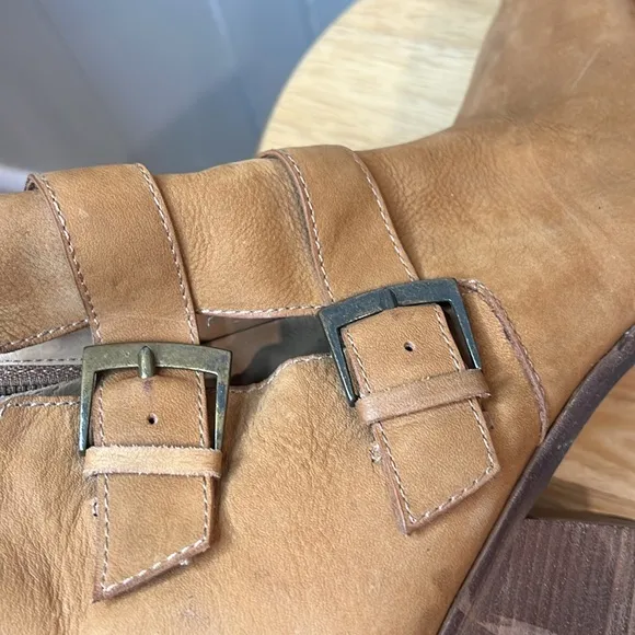 Steve Madden Trevur Double Buckle Ankle Boots