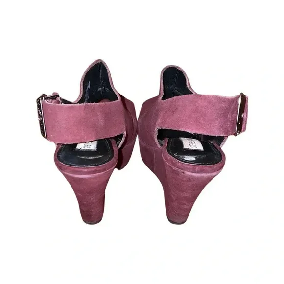 Steve Madden Wearme Platform Peep Toe Burgundy Sandals Size 6.5