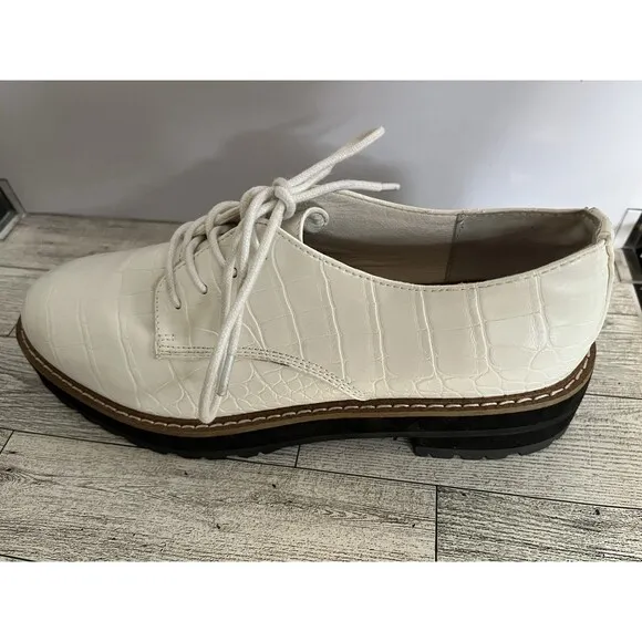 Steve Madden Women's Platform Oxford Chunky Y2K Shoes Acadamia White 7.5 Medium