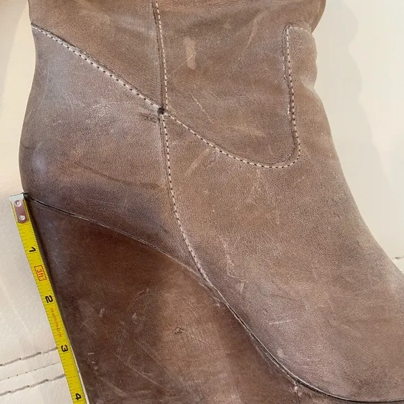 Steven by Steven Madden women’s boots size 7,5