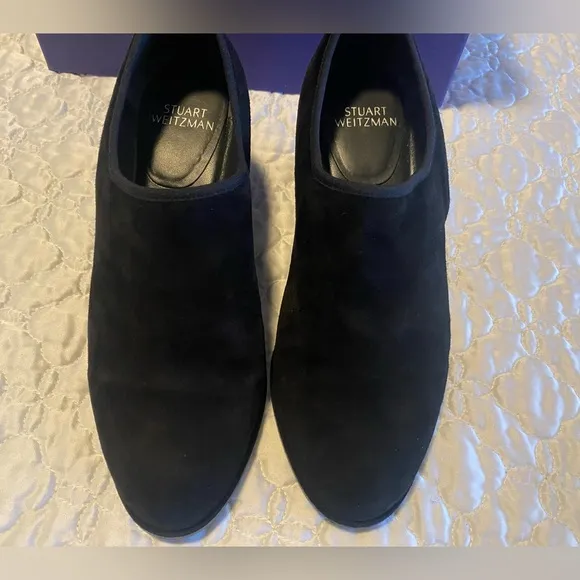 Stuart Weitzman Black Suede Wedge Shoes. 9W in good condition.