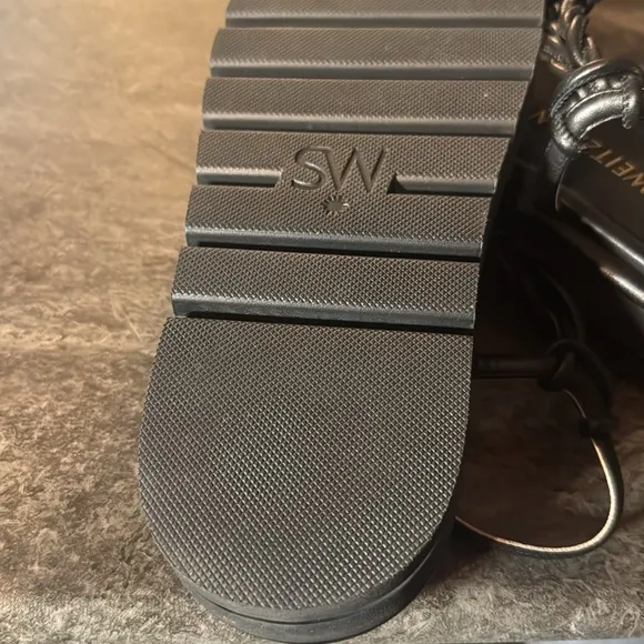 Stuart Weitzman Calypso Lift Leather Platform Sandals. Size 9.5 B