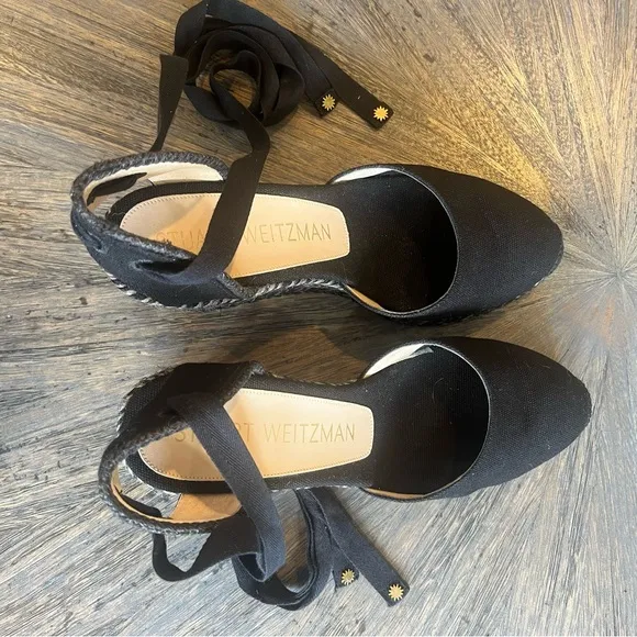 Stuart Weitzman Marguerita Wedge Tie Up Lace Up Espadrille. Grey and Black.