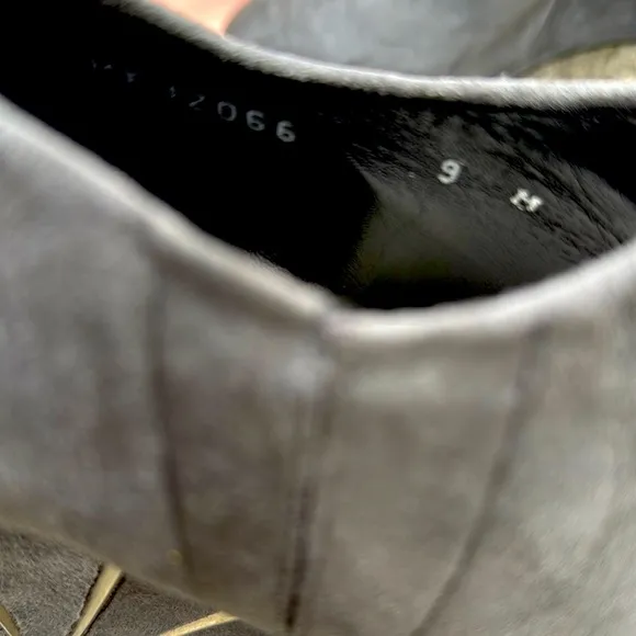 STUART WEITZMAN SLATE SUEDE CROP WEDGE ANKLE BOOT / BOOTIES -9 - NIB !🔥🤩