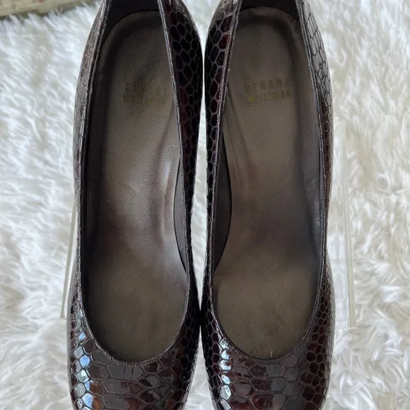 Stuart Weitzman Snake Print  Med wedge Shoes  Size 9B NWOT
