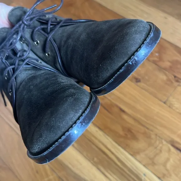 Stuart Weitzman Suede Lace Up Ankle Boots Hidden Wedge Size 7.5