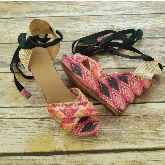 Stuart Weitzman x Theodora &amp; Callum Aztec Peacock Lace Up Wedges