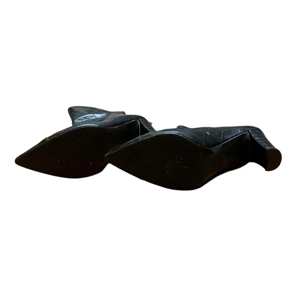 Stunning Stuart Weitzman Women's Black Leather Crocodile Booties Boots‎ Size 7.5