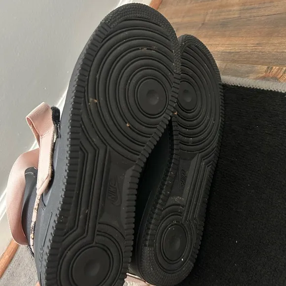 Stylish Black and Pink Women's High-Top Sneakers