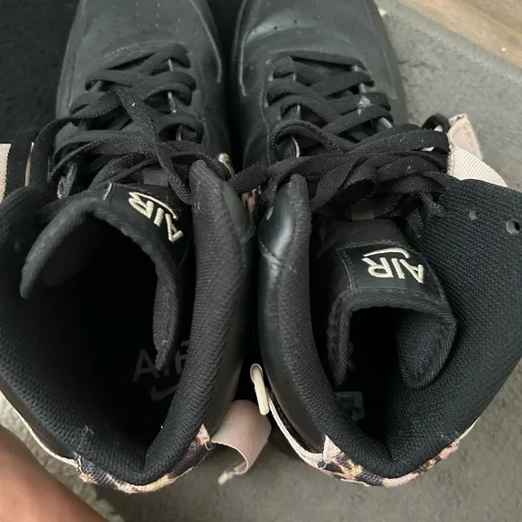 Stylish Black and Pink Women's High-Top Sneakers