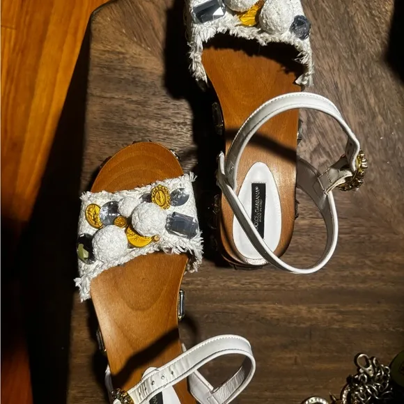 Stylish Dolce Gabbana White Platform Sandals with Gem Accents