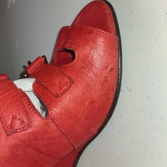 Surface to Air Anthropologie Red Leather Wedge Caged Buckle Sandals Size 37- 6.5