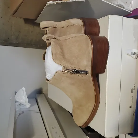 Sz 35, 35.5 and 40 NIB $495 Phillip Lim boots
