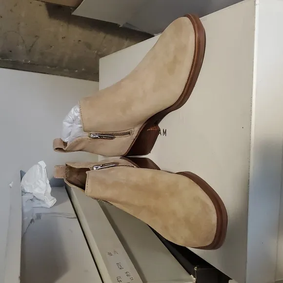 Sz 35, 35.5 and 40 NIB $495 Phillip Lim boots