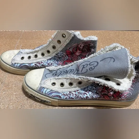 ⭐️Sz9 Ed Hardy Gray Canvas Sneakers