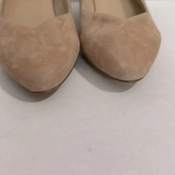 TALBOTS LANEY ASYMMETRICAL WEDGES - SUEDE TAN 8.5W (display shoe) NWOT