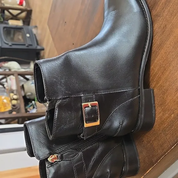 Talbots Tish Buckle Leather Ankle Boots Black With Gold Tone Hardware Womens 7.5