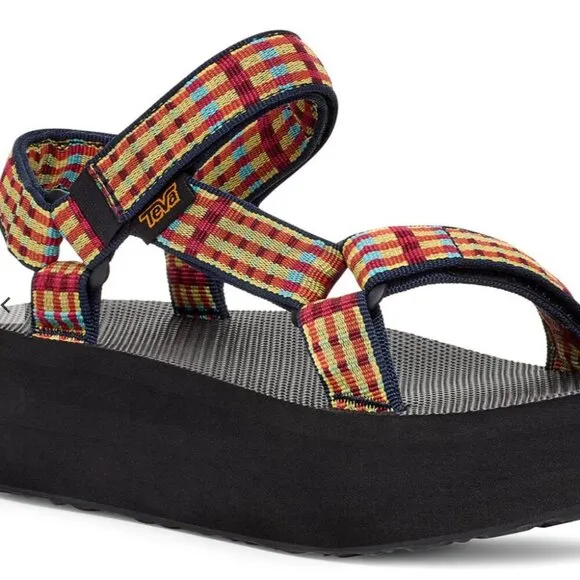 Teva Women’s Flatform Universal Platform Sandals Modern Check Lemon Drop Size 7