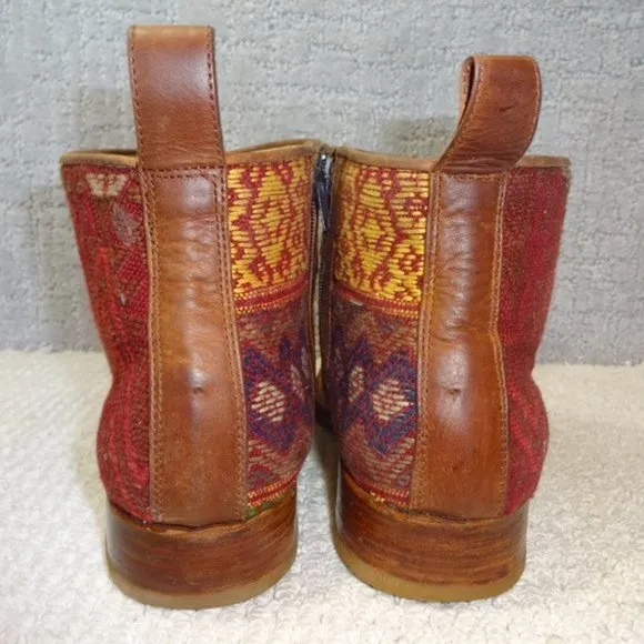 Teysha Handmade Cognac Brown Embroidered Leather Ankle Boots Womens Size 8 US