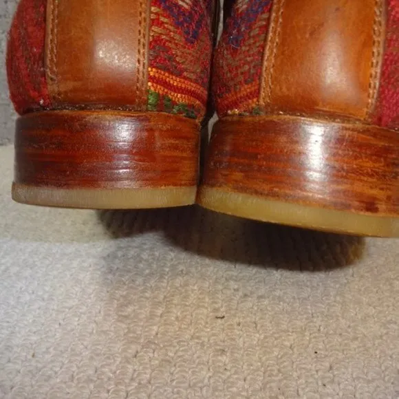 Teysha Handmade Cognac Brown Embroidered Leather Ankle Boots Womens Size 8 US
