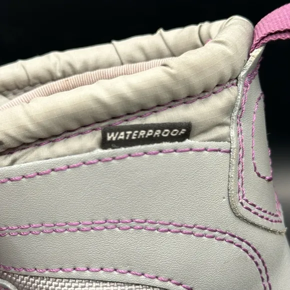 THE NORTH FACE™️ Children's Size 12 'ALPENGLOW' Snow Boots