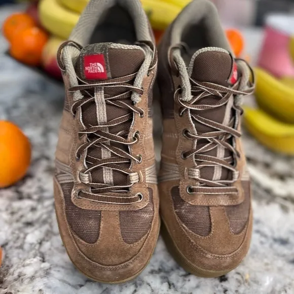 The North Face Shoes men’s size 9.5