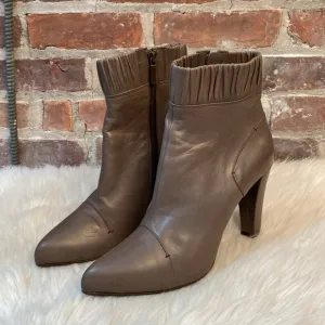 The Seller Gray Italian Leather Boots, Size 41