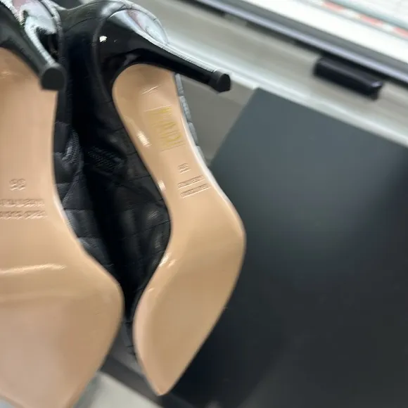 The Shoe Box brand new boot size 36